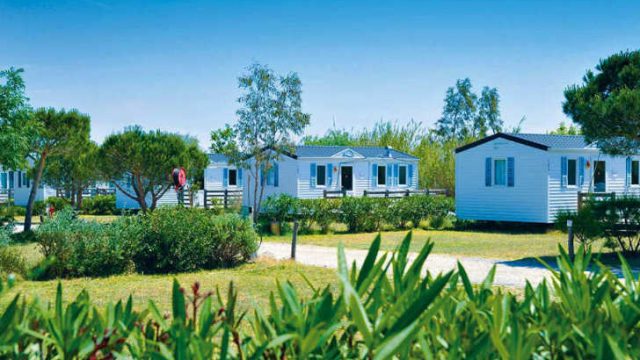 Camping Fontaines ***