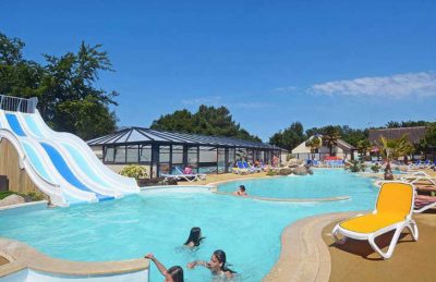 Camping la Touesse Pitch Only Pool Lounger